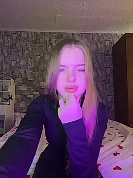 KayShaw online show from 03-24-26, 01:43