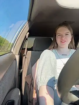 KayShaw online show from 06-11-26, 10:52