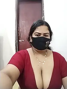 Snapshot of Star--Girl chatting on 05-25-26, 04:24 Star--Girl online show from 05-25-26, 04:24