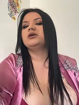 Snapshot of julietalovee chatting on 03-13-26, 01:51 julietalovee online show from 03-13-26, 01:51