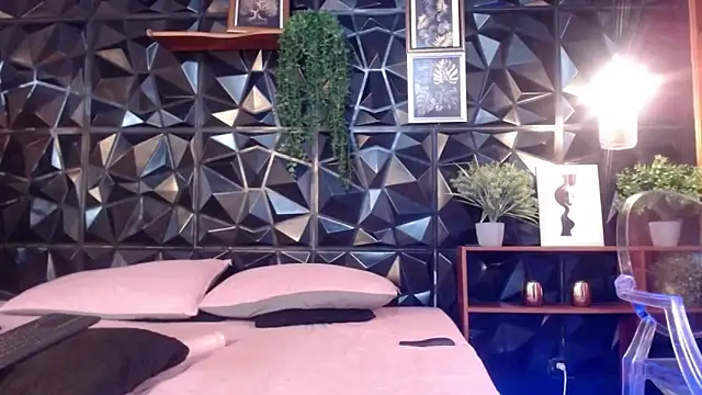 Alicia colton online show from 03-07-26, 12:24