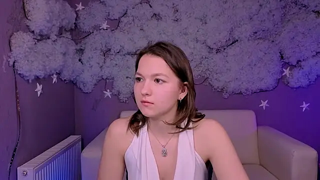 liana best online show from 04-28-26, 02:38