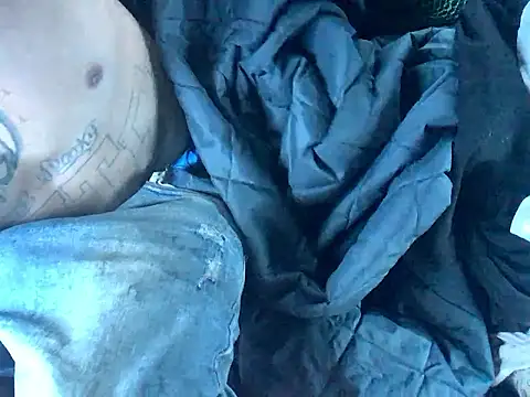 Donkie909 online show from 04-11-26, 08:02