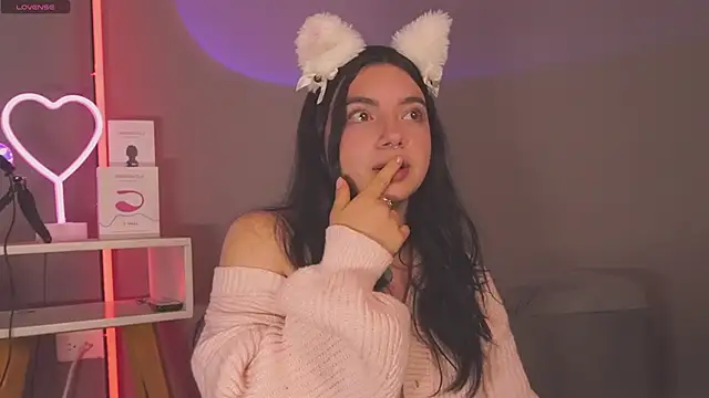 Im Elaris online show from 03-28-26, 01:43