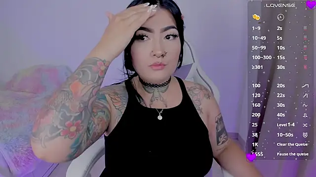 heeyy kitty online show from 05-18-26, 06:25