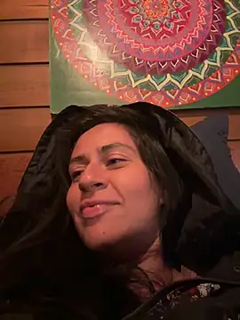 Geovana blan online show from 04-21-26, 02:51