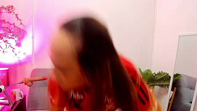 KahiaSmith online show from 04-25-26, 12:52