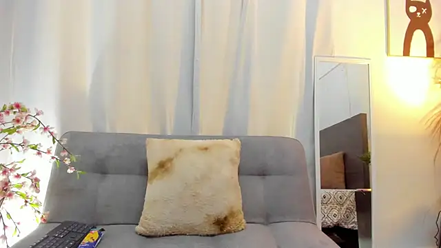 KahiaSmith online show from 07-16-26, 01:50