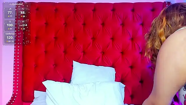SunnyHoney  online show from 06-09-26, 12:17