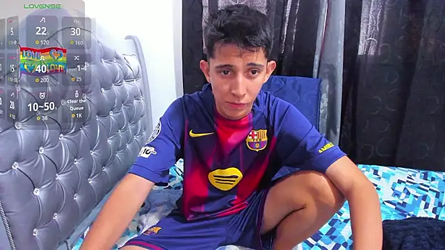 Snapshot of gomitaboy1 chatting on 03-12-26, 06:25 gomitaboy1 online show from 03-12-26, 06:25