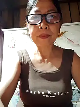 Snapshot of Sky-rain98 chatting on 04-30-26, 08:48 Sky-rain98 online show from 04-30-26, 08:48