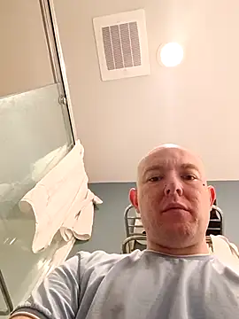 Snapshot of luckilyfound3 chatting on 03-06-26, 09:06 luckilyfound3 online show from 03-06-26, 09:06