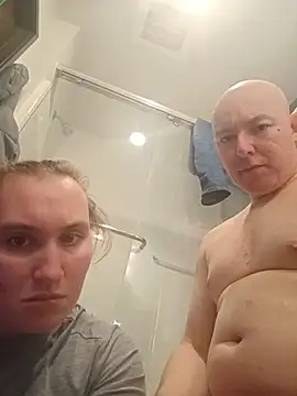 Snapshot of luckilyfound3 chatting on 03-08-26, 08:23 luckilyfound3 online show from 03-08-26, 08:23