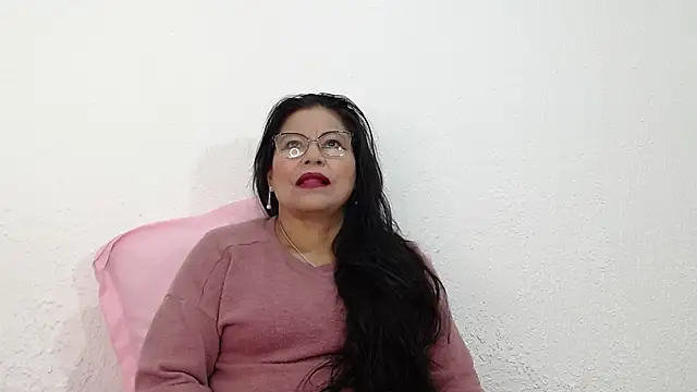 sexxylatinx1 online show from 04-25-26, 03:42