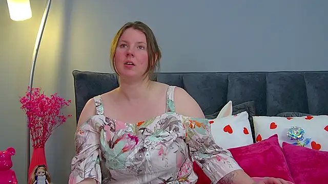 MelodyMoores online show from 04-18-26, 07:56