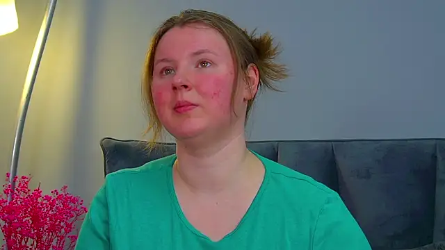 MelodyMoores online show from 04-24-26, 06:27