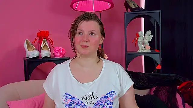 MelodyMoores online show from 05-08-26, 06:30