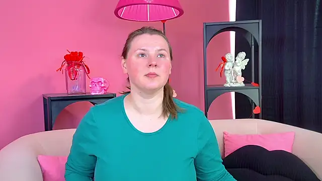 MelodyMoores online show from 05-11-26, 06:30