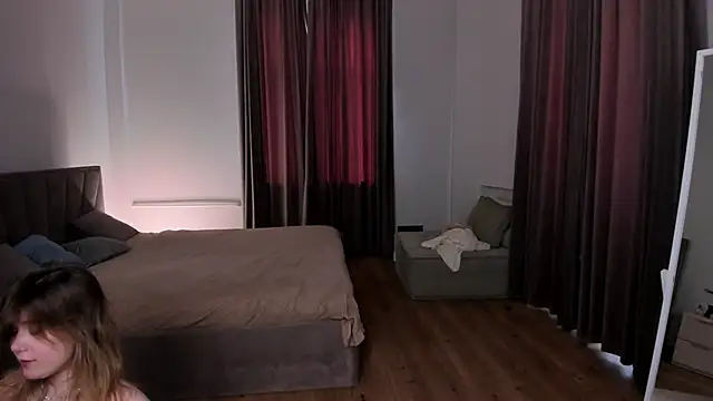 JennyHardy online show from 03-10-26, 01:16