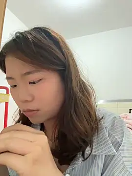 Smallwood 29 online show from 03-31-26, 01:55