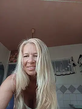 ViktoriaSexi1 online show from 06-06-26, 05:12