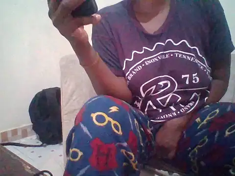 Sexyaryaa online show from 05-04-26, 08:49