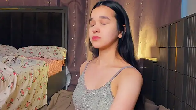 Snapshot of ShawtyCelina chatting on 03-08-26, 08:07 ShawtyCelina online show from 03-08-26, 08:07