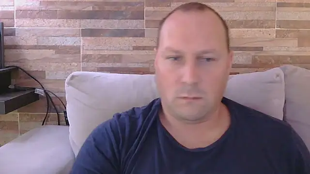 lustonfan online show from 04-10-26, 12:43