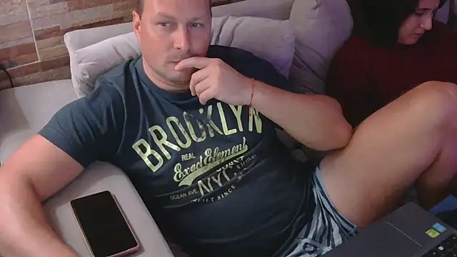 lustonfan online show from 04-14-26, 01:44