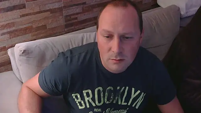 lustonfan online show from 05-01-26, 02:38