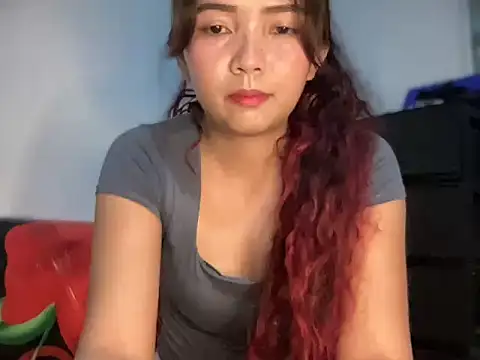 yourmommy pia online show from 04-12-26, 07:19