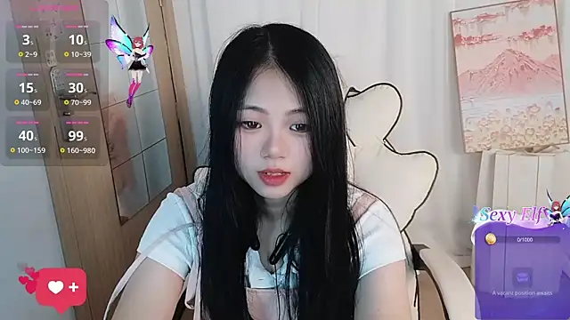 Noelle-2007 online show from 04-10-26, 04:23