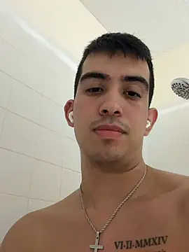 Snapshot of papichulo102099 chatting on 03-06-26, 01:02 papichulo102099 online show from 03-06-26, 01:02