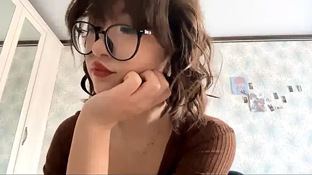 Bella Voraesynd online show from 03-13-26, 08:10