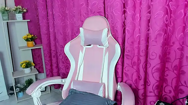 Ivy Brown  online show from 03-28-26, 02:05