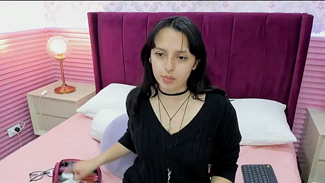 Jade rous online show from 03-15-26, 02:12