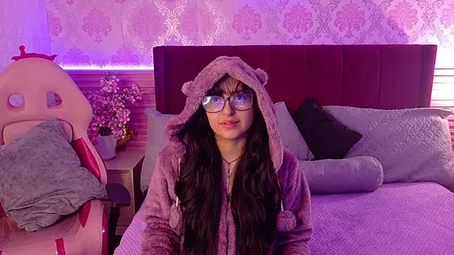 Jade rous online show from 04-27-26, 11:52