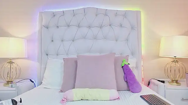 MeganRoseh online show from 04-23-26, 08:22