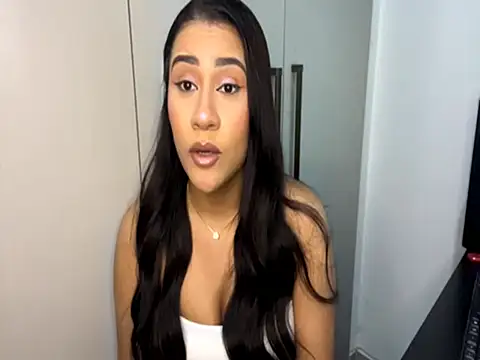 Snapshot of KandyTadiello chatting on 03-13-26, 09:21 KandyTadiello online show from 03-13-26, 09:21