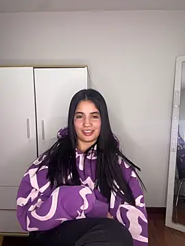 Lucy engel online show from 05-27-26, 01:57