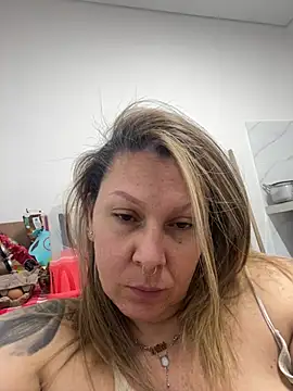 Snapshot of JessiBabyZ chatting on 03-05-26, 05:03 JessiBabyZ online show from 03-05-26, 05:03
