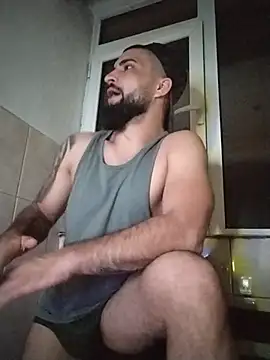 Tommy Porn  online show from 05-19-26, 09:32