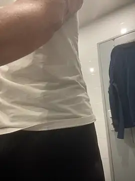 chatisfaction online show from 03-23-26, 04:44