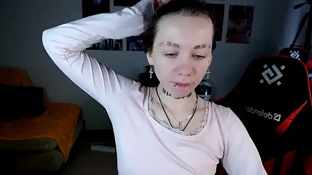 Nica Kawaii online show from 03-26-26, 06:30