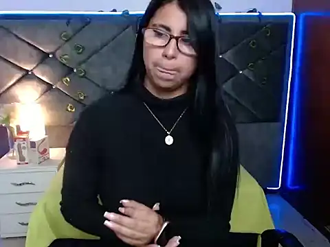 Alisha Gamskar13 online show from 04-28-26, 12:54