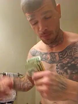 CrystalNBubba online show from 03-06-26, 09:50