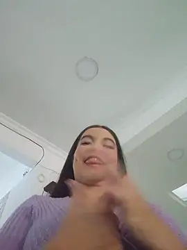 Pretty Julieta online show from 03-31-26, 10:10