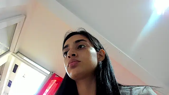 leilani X online show from 05-06-26, 03:17