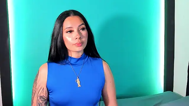 Emma AH online show from 04-24-26, 04:31