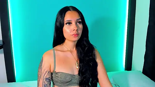 Emma AH online show from 06-10-26, 02:05